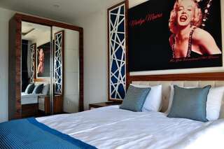 Апарт-отели Chill and Go Aparthotel Будва Апартаменты с видом на море-18